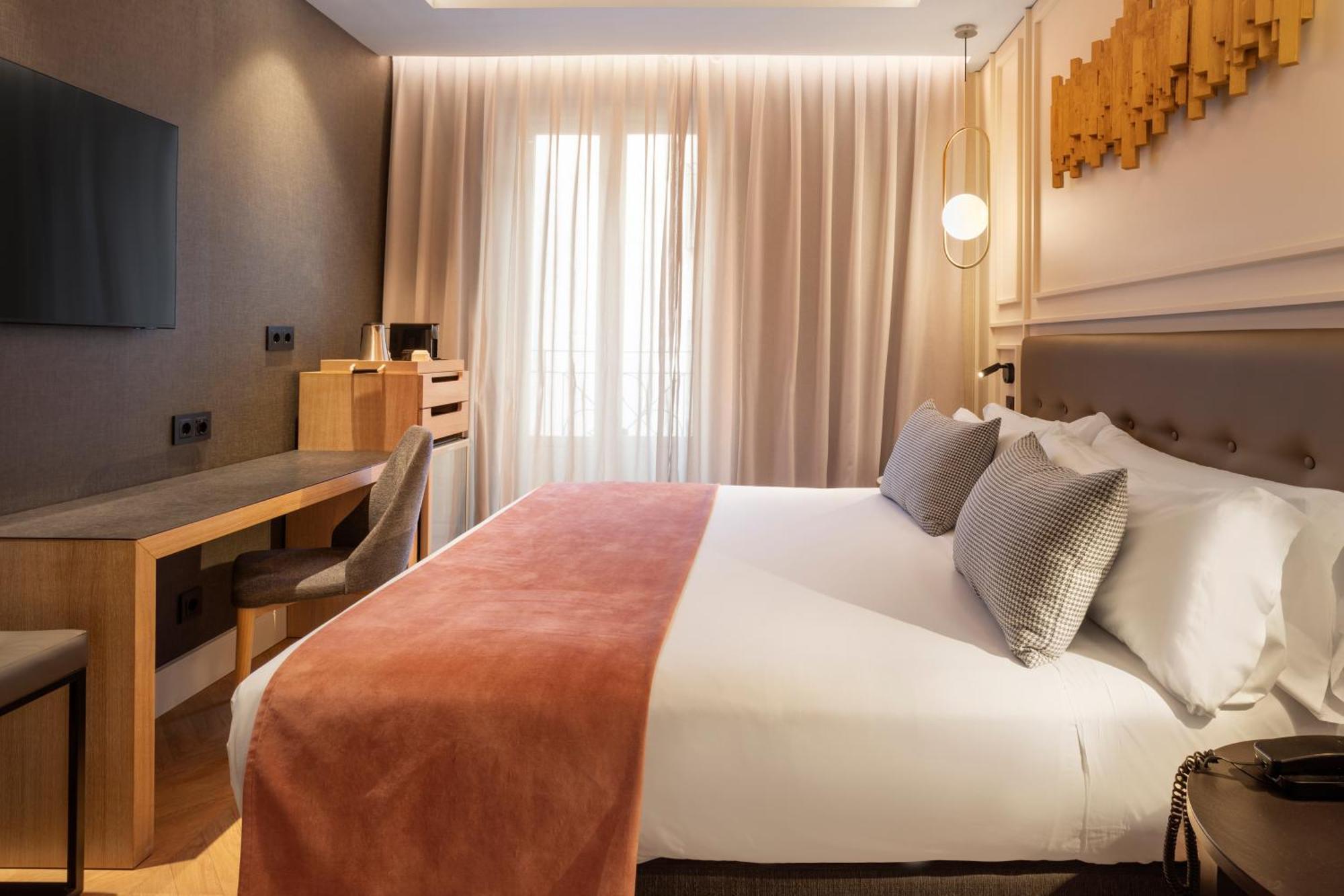 Catalonia Goya Hotel Madrid Room photo