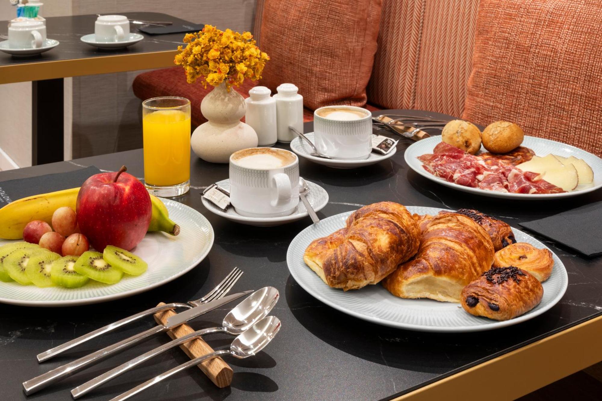 Catalonia Goya Hotel Madrid Exterior photo