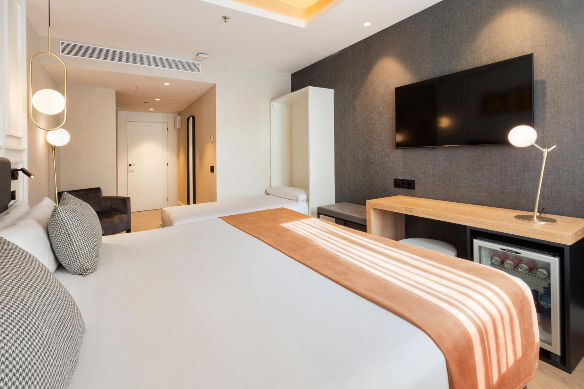 Catalonia Goya Hotel Madrid Room photo